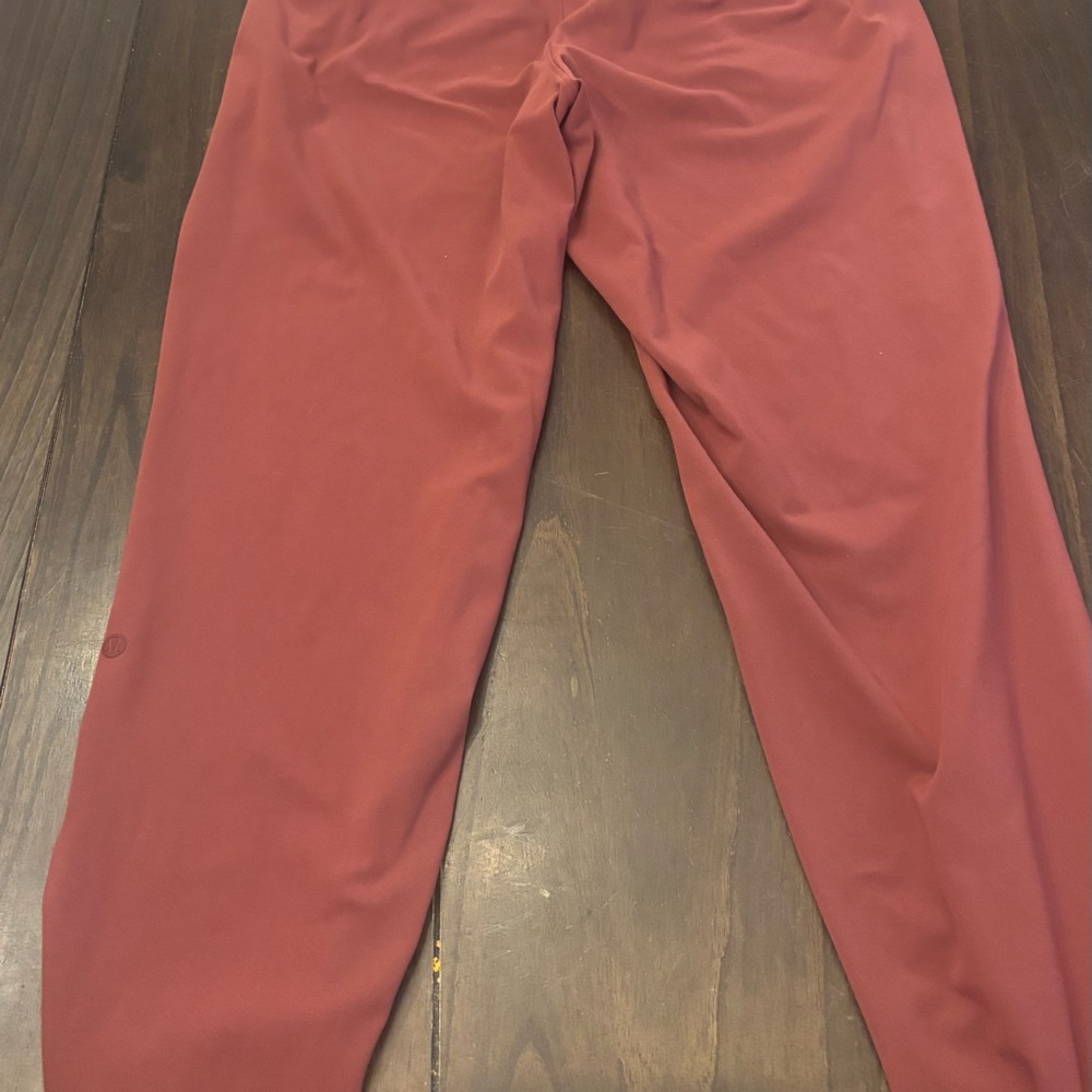 Lululemon Rust Red Women’s Drawstring Jogger